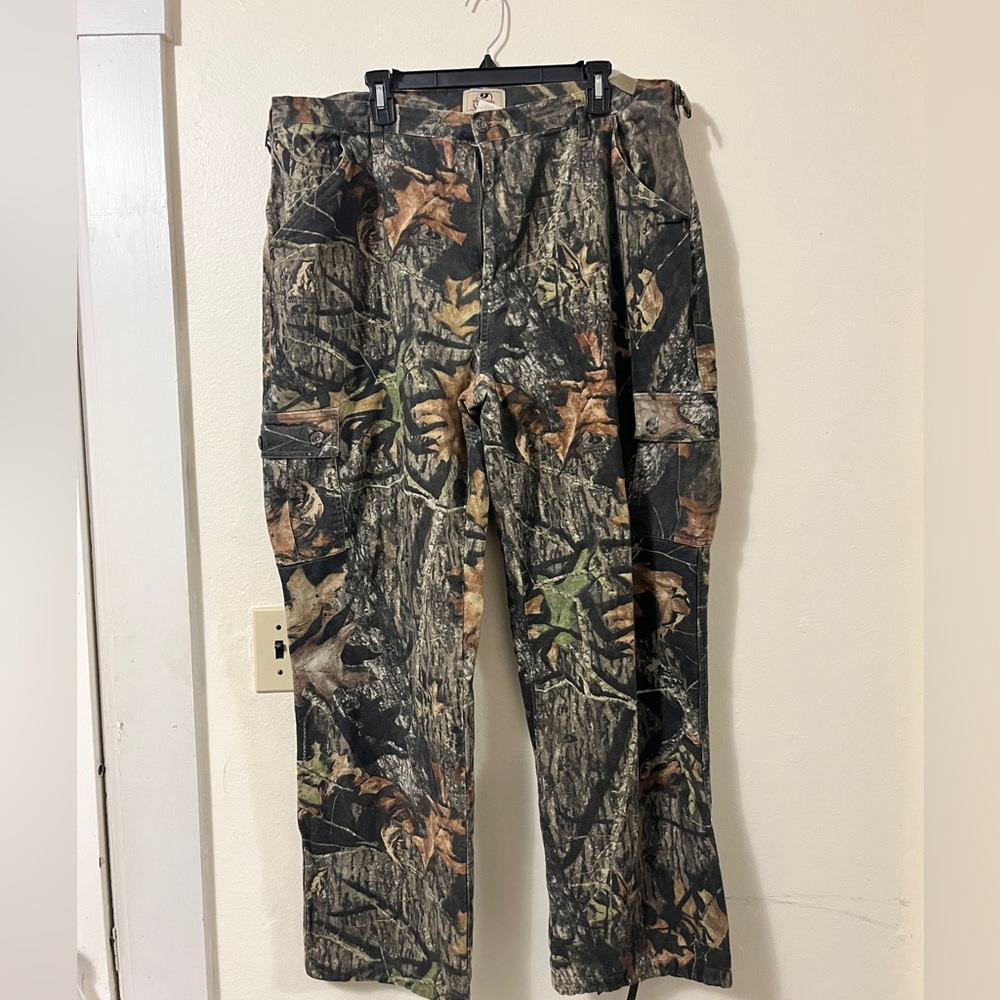 Mossy oak cargo pants 38x31